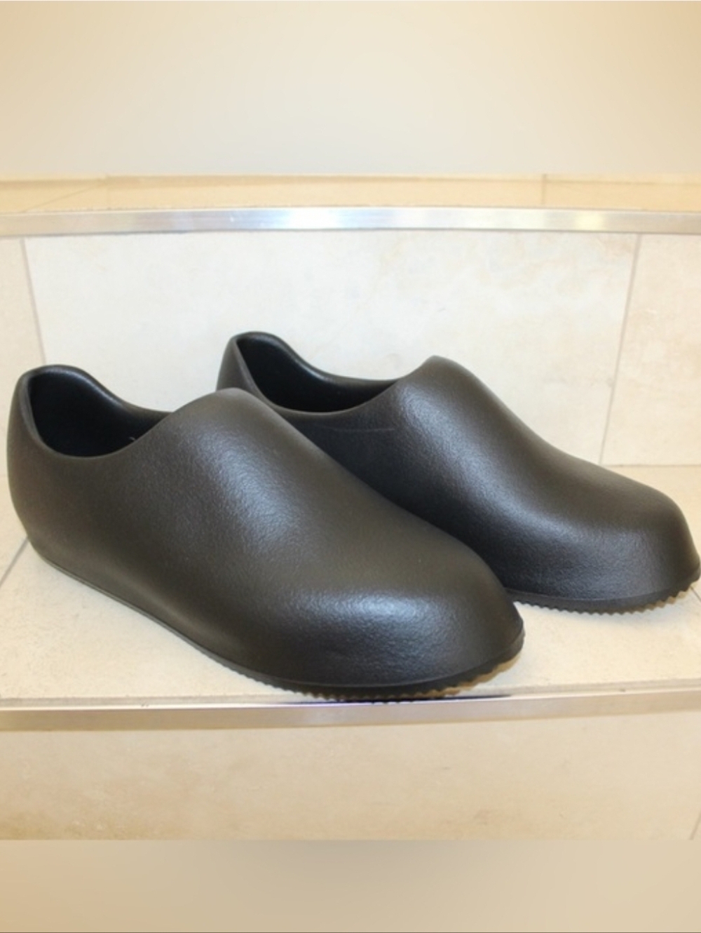 Yeezy Sl-02 Size 10 Ds No Dust Bag